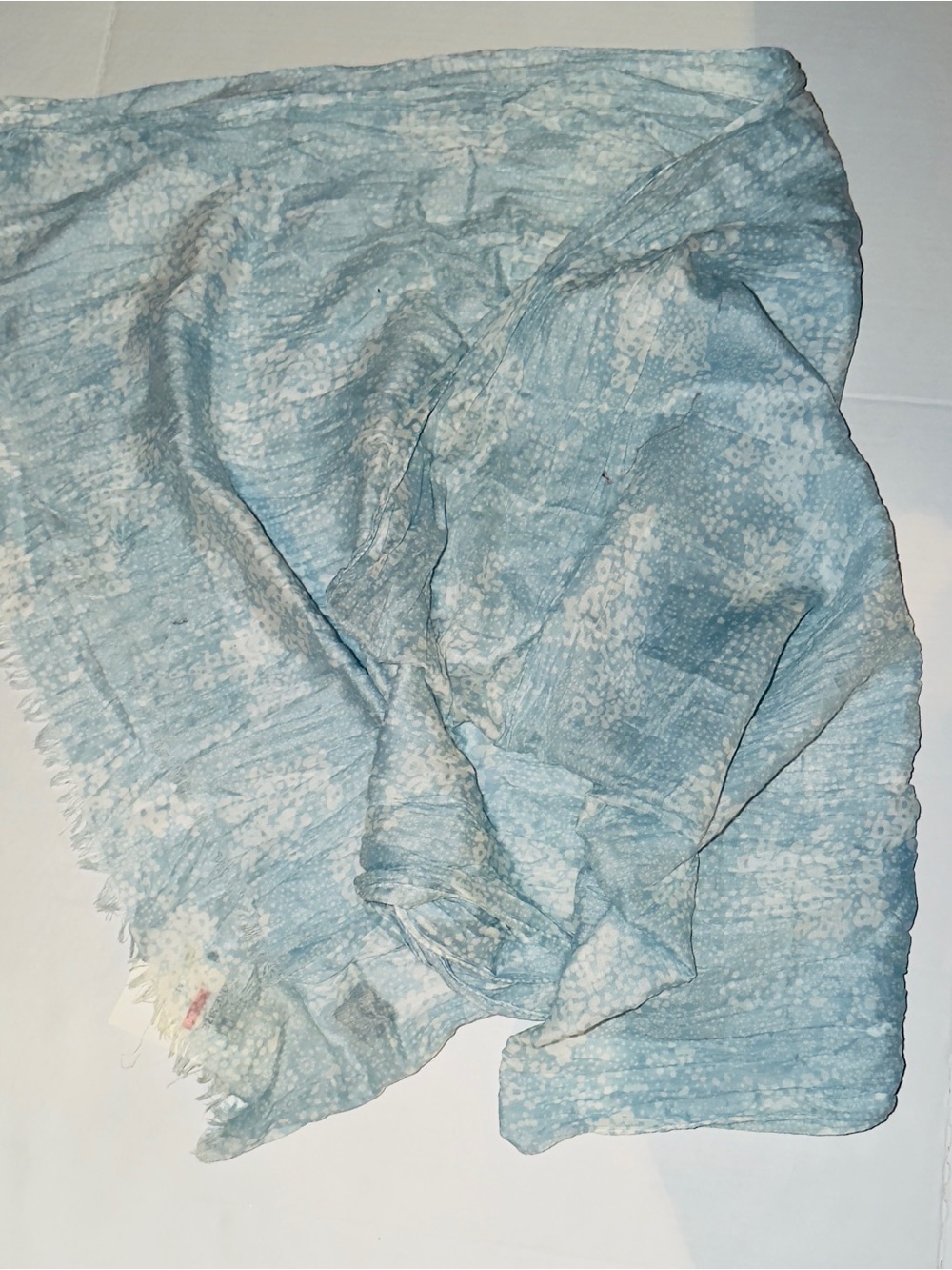New With Tags 100% Cotton Light Blue Floral Fringed Scarf